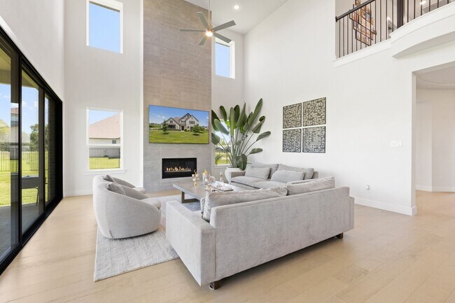 Building Photo - 1125 Sugar Bars Dr