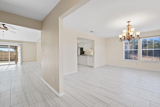 Building Photo - 2301 Redbird Cove