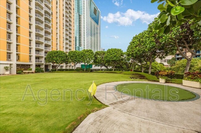 Building Photo - 1350 Ala Moana Blvd