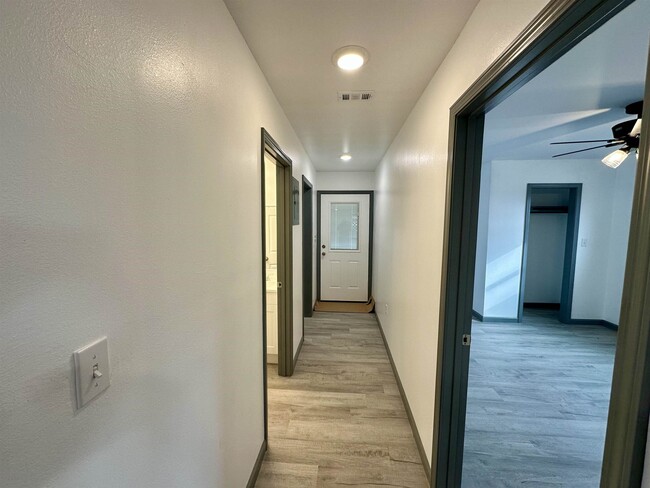 Building Photo - 3410 Cactus