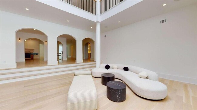 Building Photo - 3206 Arden Rd NW