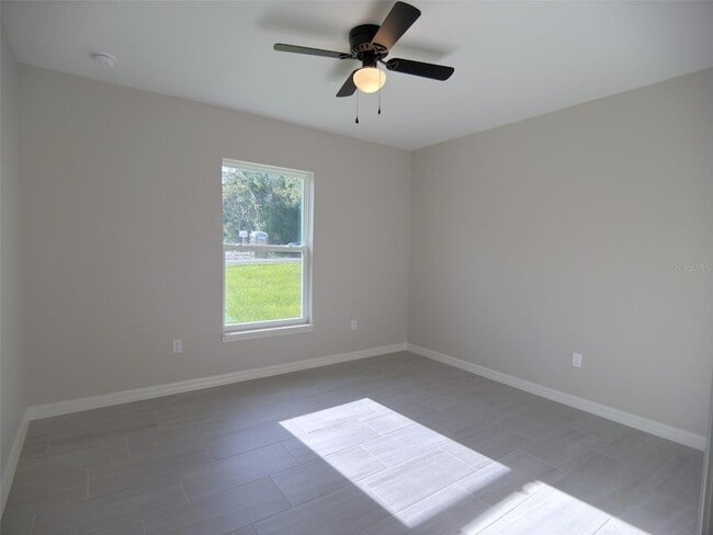 Building Photo - 6022 SW 206th Ave