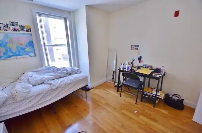 Building Photo - 90 Westland Ave