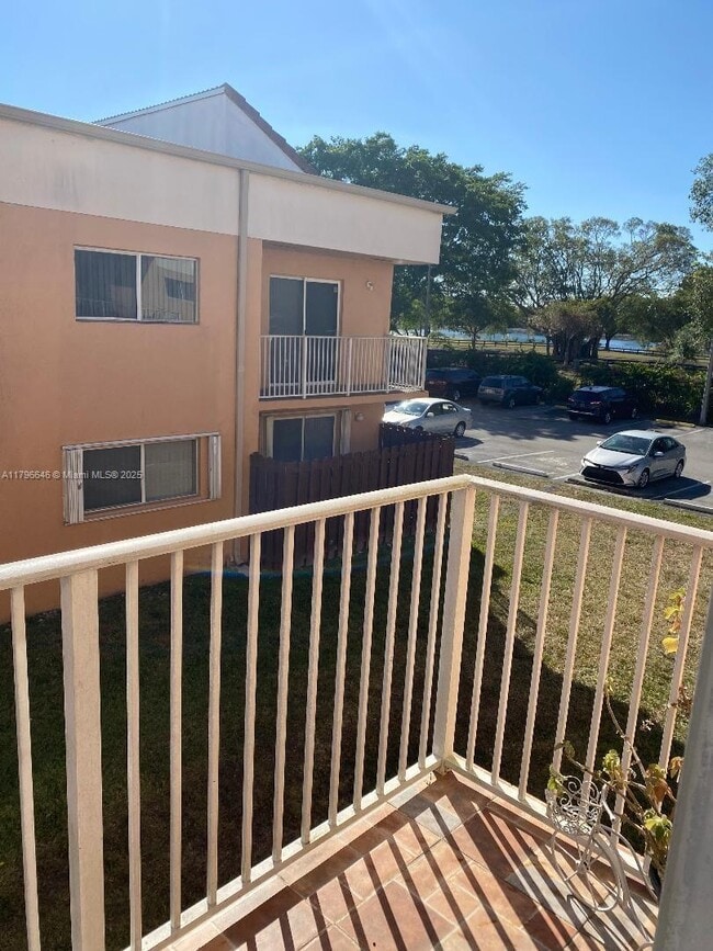 Building Photo - 14909 SW 80th St