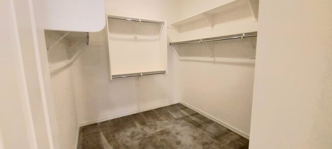 Building Photo - "COMING SOON" Lovely 3 Bedroom Home in Gre...