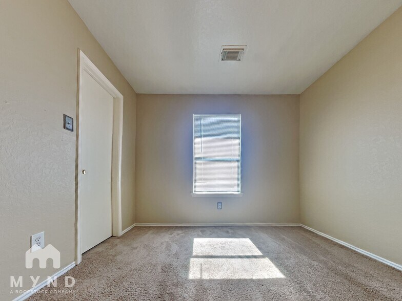 Building Photo - 22702 Sherioaks Ln