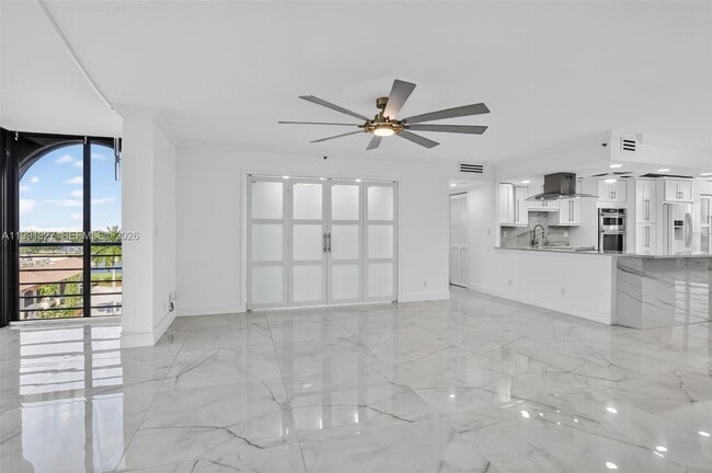 Building Photo - 7145 Promenade Dr