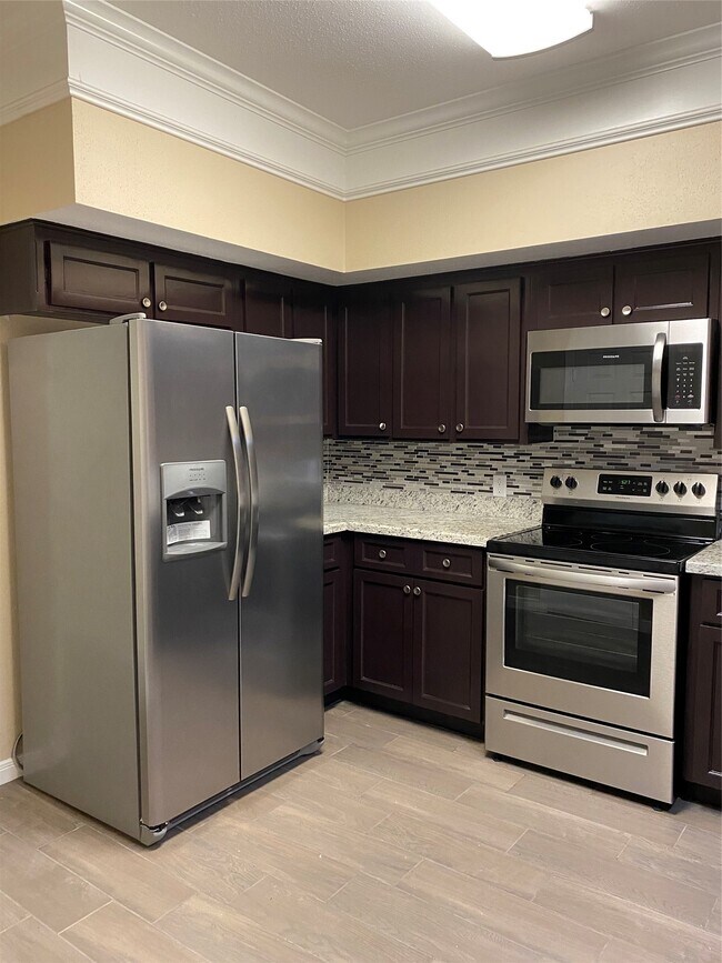 Building Photo - 12625 Memorial Dr