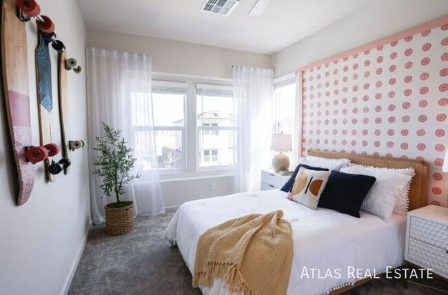 Building Photo - NEWLY CONSTRUCTED / NEAR OLD TOWN - SINGLE FAMILY
