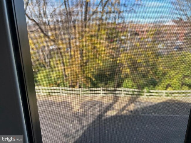 Building Photo - 9921 Bustleton Ave