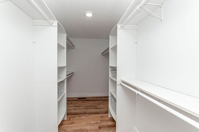 Building Photo - Please View 3D Virtual Walk-Through Before...