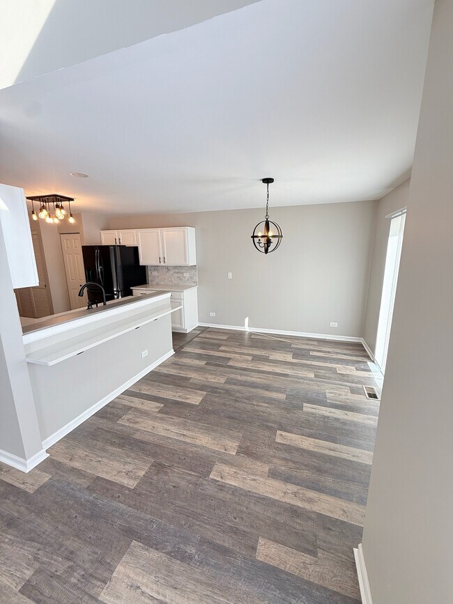 Building Photo - 2136 Orchard Ln