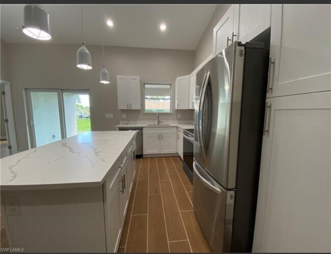 Building Photo - 117 Meadow Rd