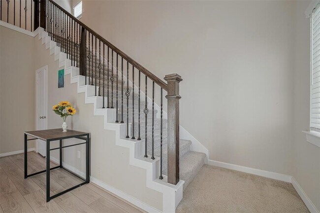 Building Photo - 7809 Axis Rdg Dr