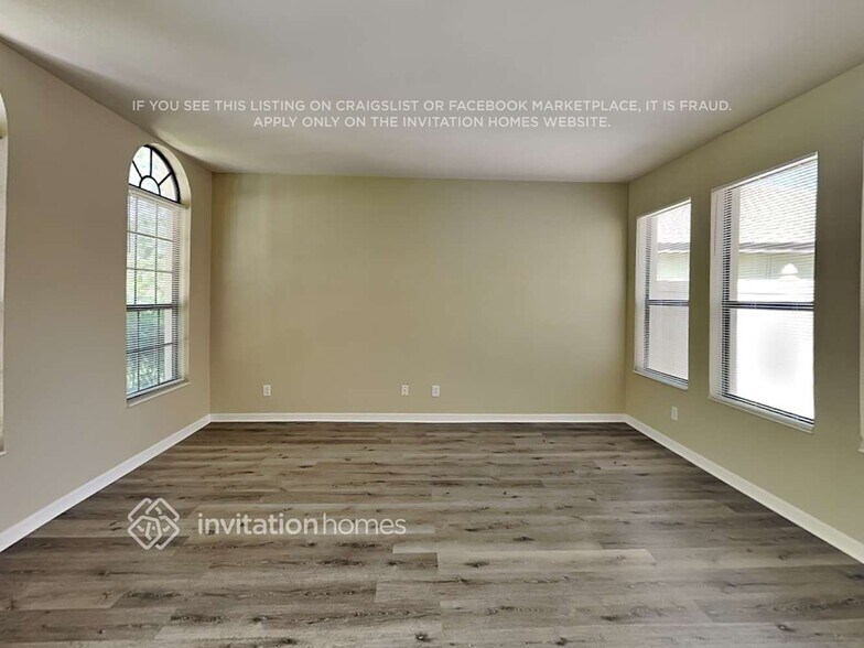 Building Photo - 20351 Chestnut Grove Dr