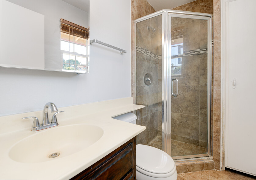 Bathroom Connected to Bedroom - 2363 Fleetwood St