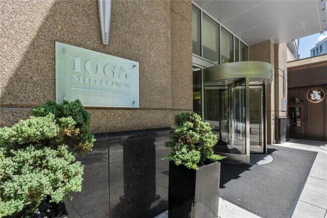 Building Photo - 1065 Peachtree St NE