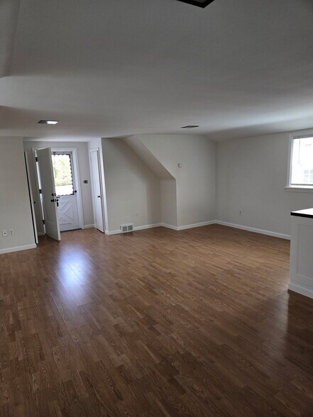 Building Photo - 1405 Washington St