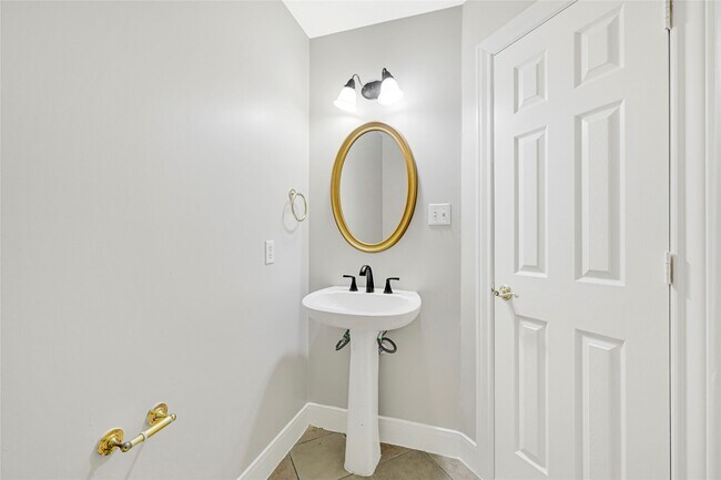 Building Photo - 8619 Arranmore Ln