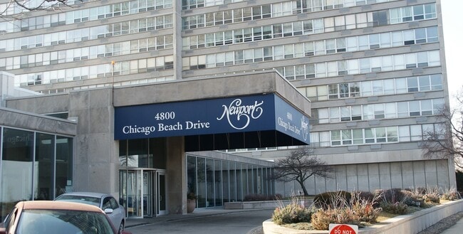 Primary Photo - 4800 S Chicago Beach Dr