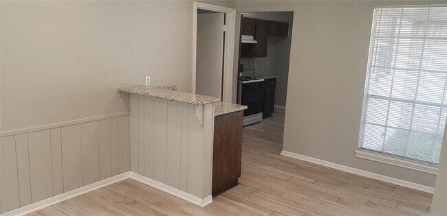 Building Photo - 7715 Deadwood Dr