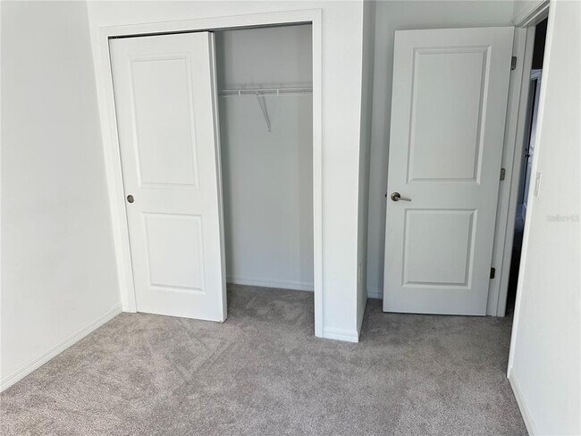 Building Photo - 2946 Canary Ave