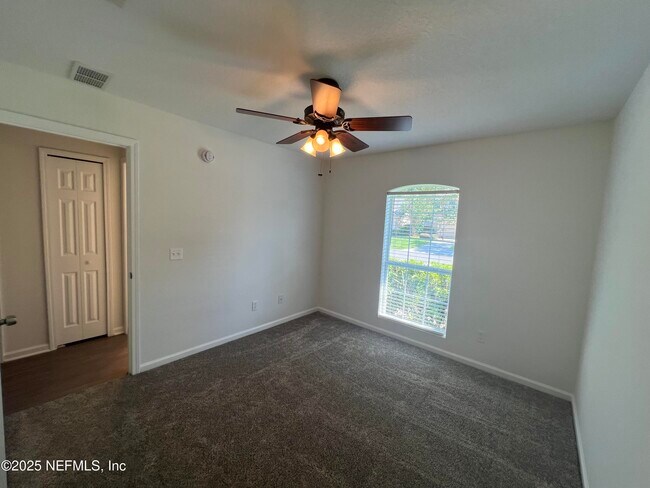 Building Photo - 1815 Green Springs Cir