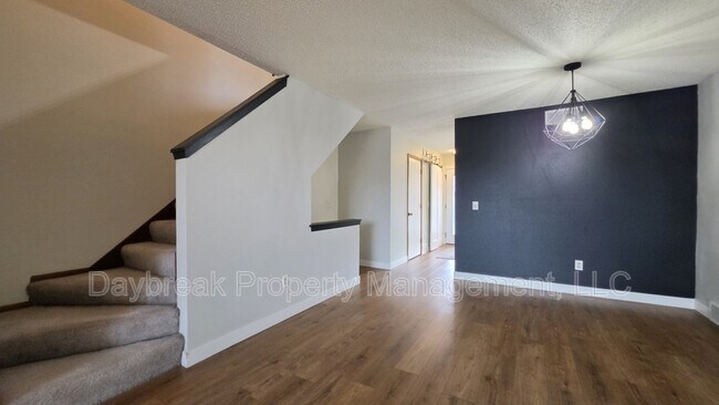 Building Photo - 2229 4th Ave S