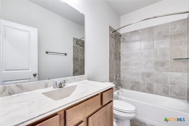 Building Photo - 1628 Arbor Knot Dr