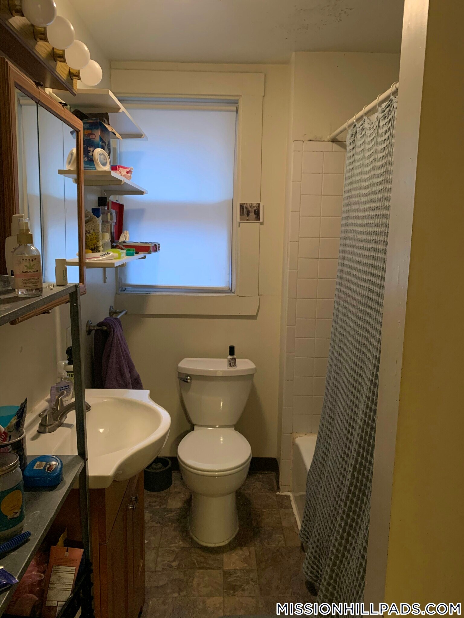 Building Photo - 2 Shepherd Ave