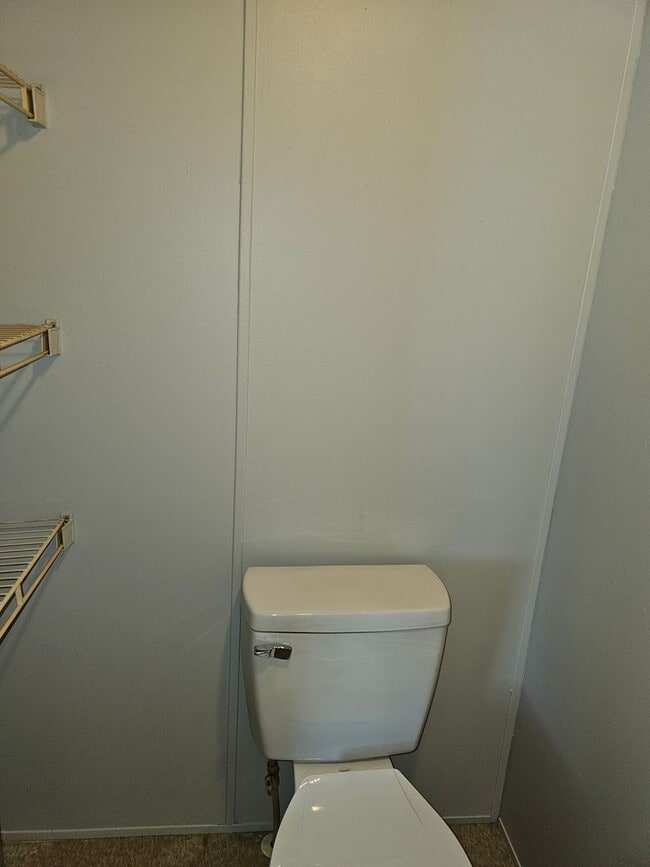 Building Photo - 3 bed 2 bath Mobile Home