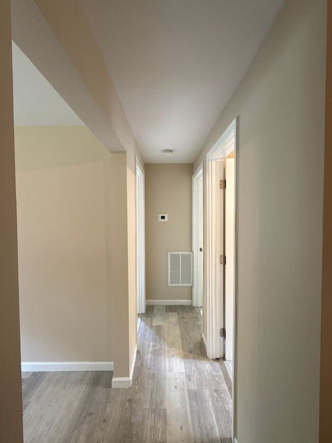 Building Photo - T.R. Lawing Realty Property