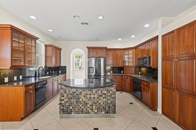 Building Photo - 6597 Marbletree Ln