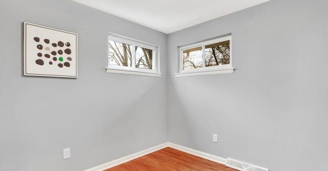 Building Photo - Beautiful 3 Bed, 2 Bath Single Family Home!