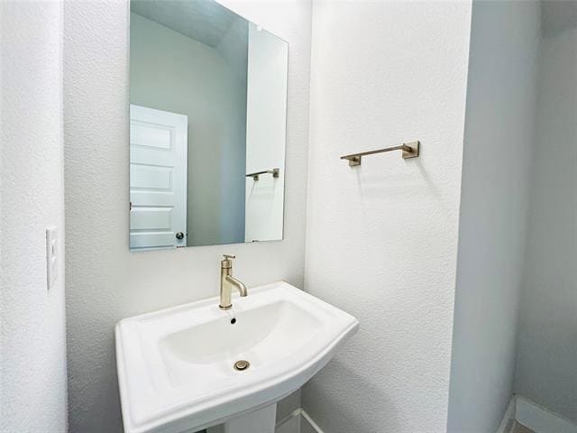 Building Photo - 760 W Bedford Euless Rd