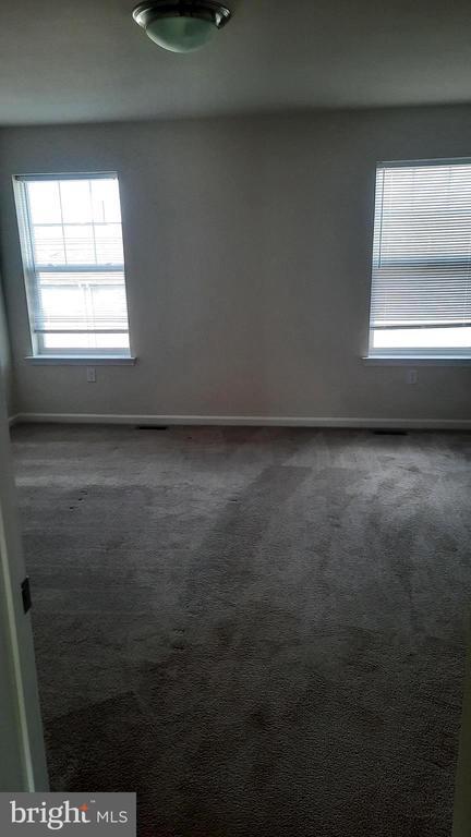 Building Photo - 930 Admiral's Quay Dr