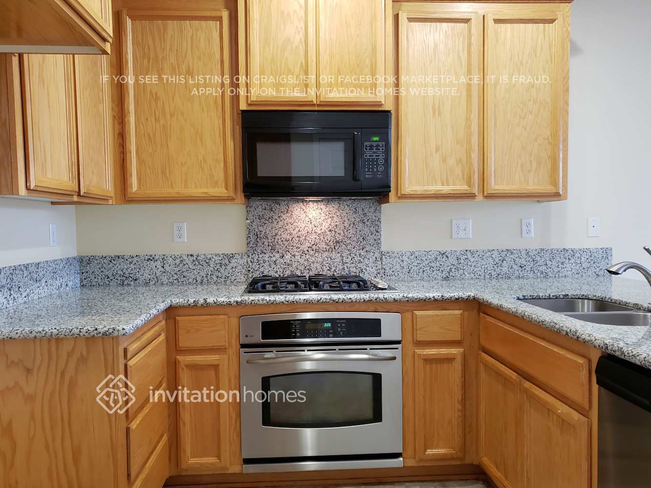 Building Photo - 3744 Naturita Way