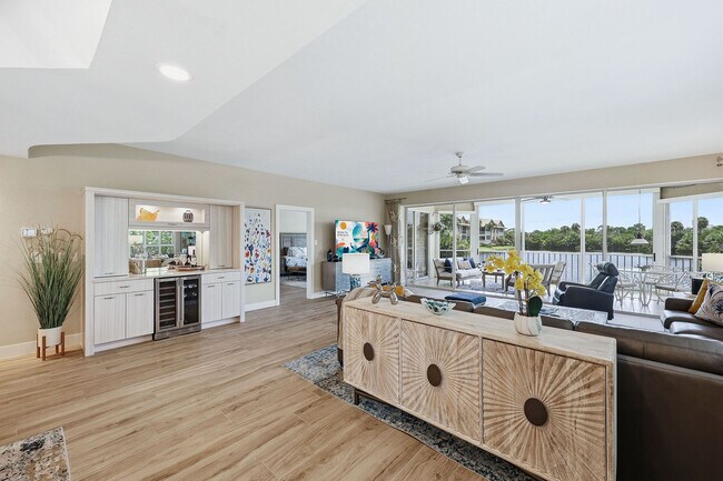 Building Photo - 26868 Wedgewood Dr