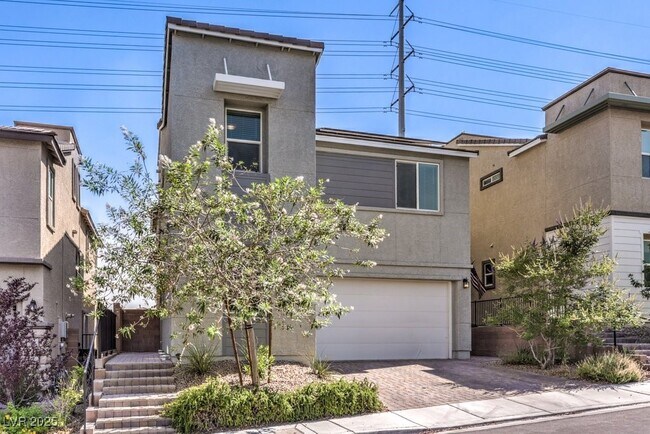 Building Photo - 10783 Searchers Ave
