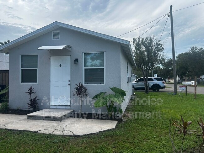 Building Photo - 5475 42nd St N