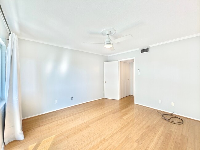 Building Photo - 3614 Montrose Blvd