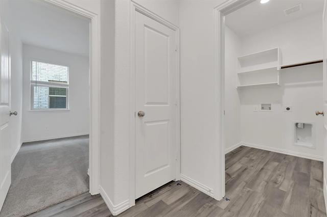 Building Photo - 524 Ranchito Pass