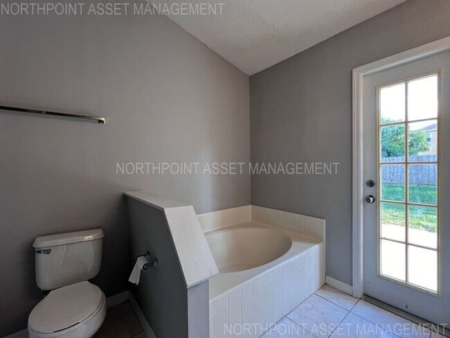 Building Photo - 3BR 2BA Home w/ 2-Car Garage • Dishwasher • Large Patio in Kissimmee