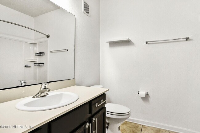 Building Photo - 4911 Key Lime Dr