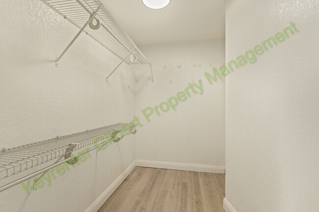 Building Photo - Beautiful Gilbert Home with Shared Pool — Perfect Location & Modern Upgrades!