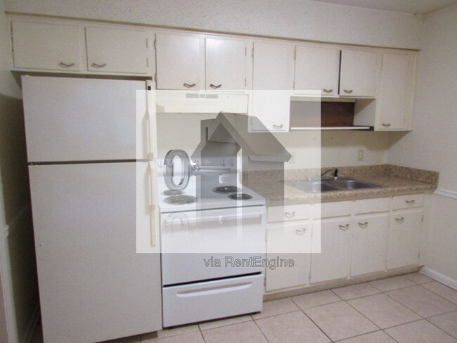 Building Photo - 3606A Chaffin St
