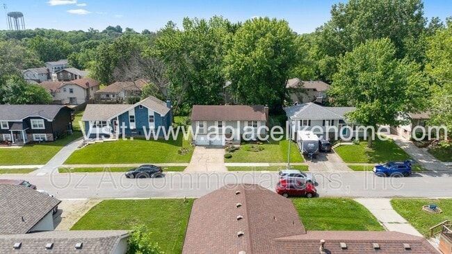 Building Photo - 6803 E 140th Terrace