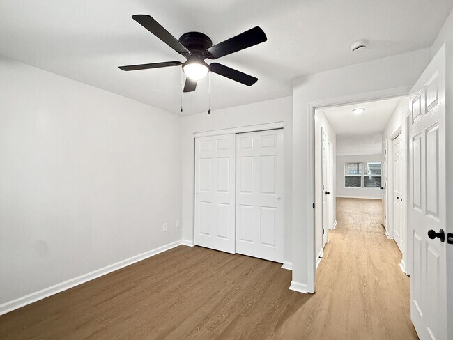 Building Photo - 4153 Bell Rd