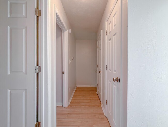 Building Photo - 1340 Hancock St