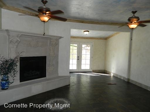 Building Photo - 912 Yosemite Ln